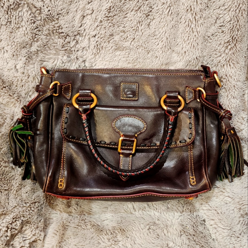 Dooney & Bourke